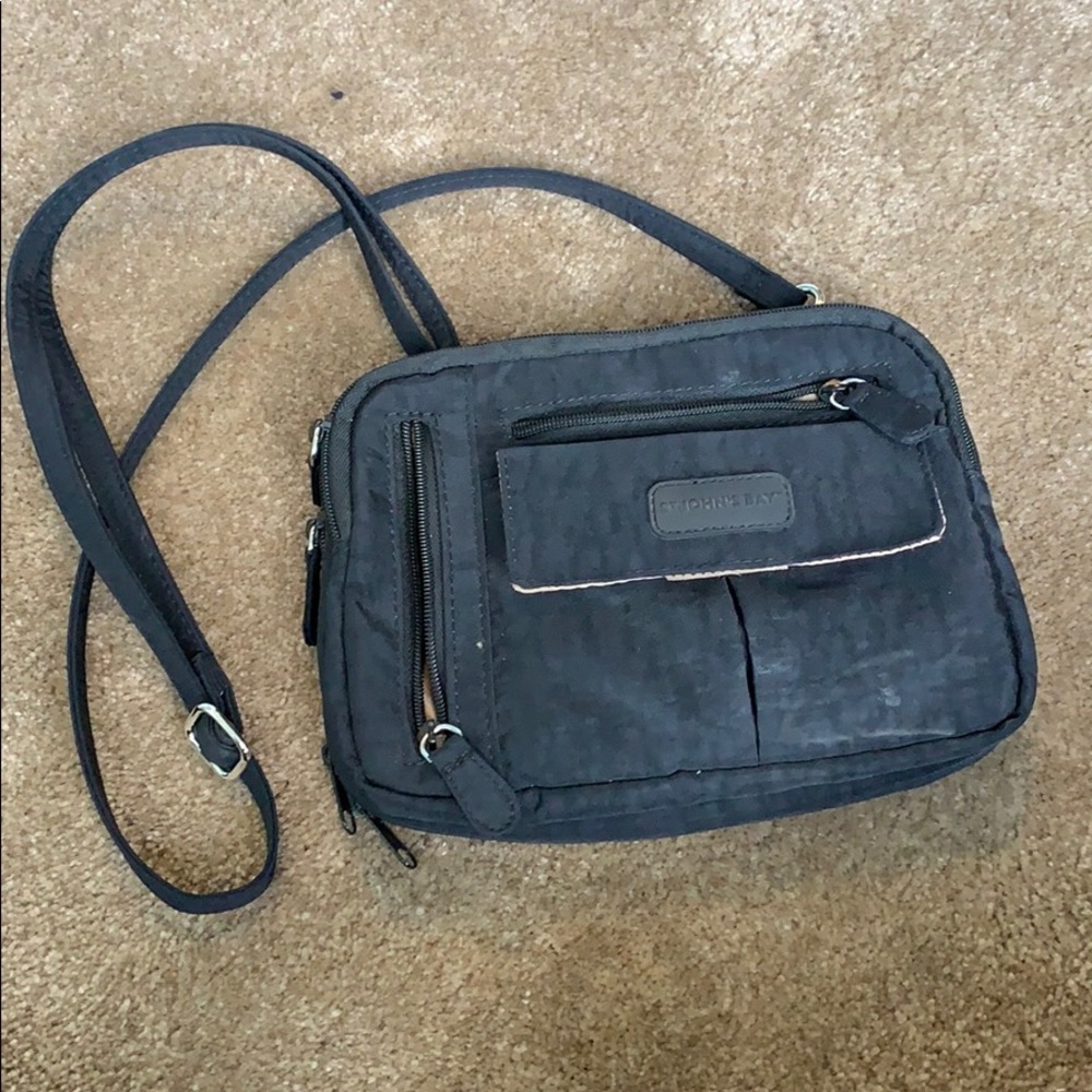 Crossbody bag